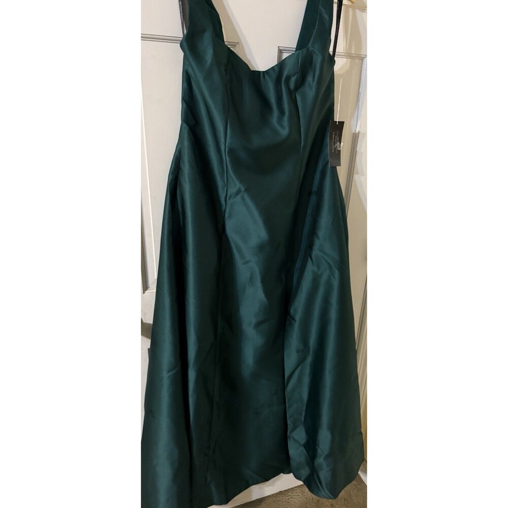Alfred Sung Satin Square Neck Princess Line Gown Size 14 - Picture 4 of 9